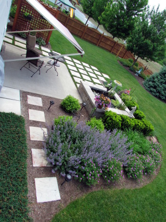 a little piece of heaven at home, A overhead view