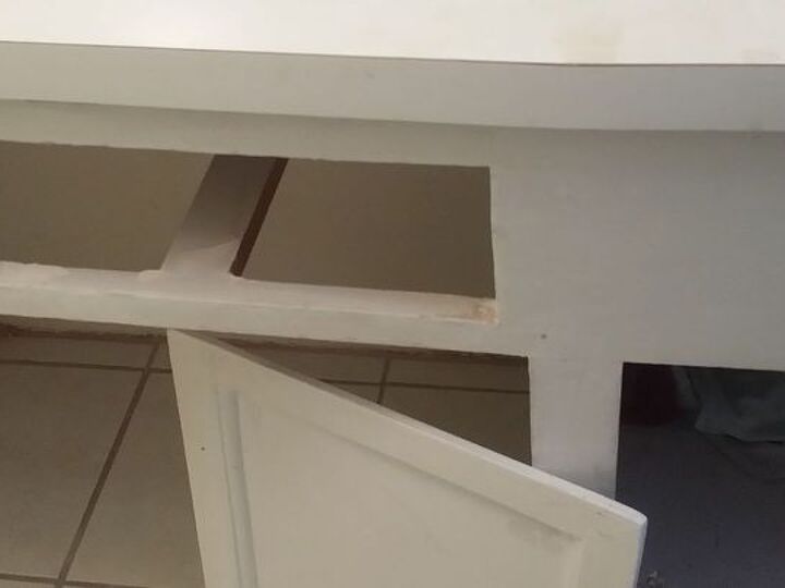 q thoughts on painting canity cabinet a different color than doors, bathroom ideas, paint colors, painting
