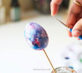 diy galaxy easter eggs, crafts, easter decorations, how to, seasonal holiday decor