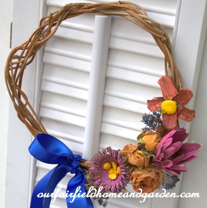 spring wreaths from your garden, crafts, flowers, gardening, how to, seasonal holiday decor, wreaths, Dried plant materials painted spring colors