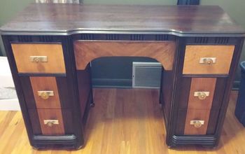 Old Art-Deco Style Vanity Becomes a Desk