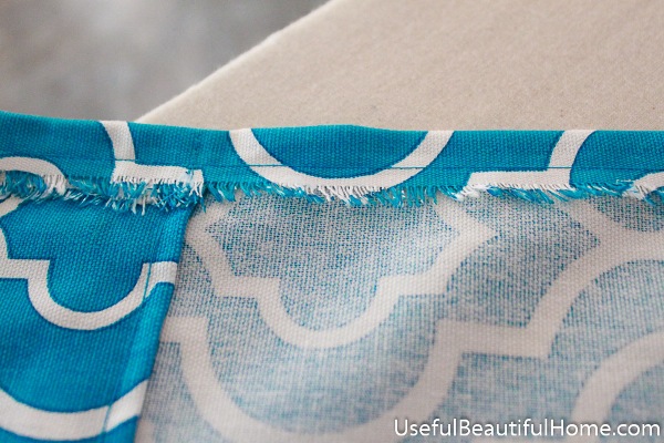 Easy Diy Grommet Curtain For The Laundry Room Hometalk
