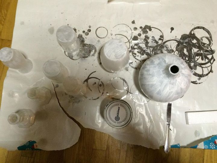 transforma recipientes y jarrones de vidrio desechados en reliquias toscanas