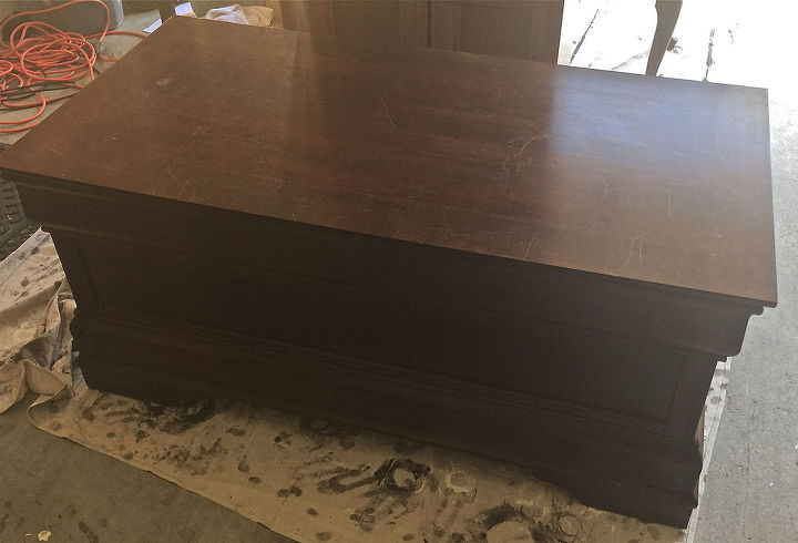 trunk makeover, chalk paint, painted furniture, reupholster