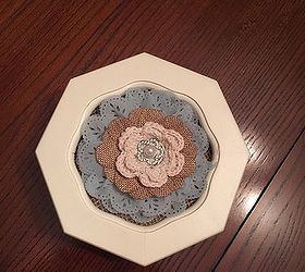 freshened up jewelry box, crafts, how to, repurposing upcycling