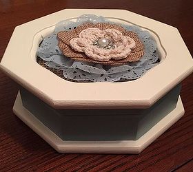 freshened up jewelry box, crafts, how to, repurposing upcycling