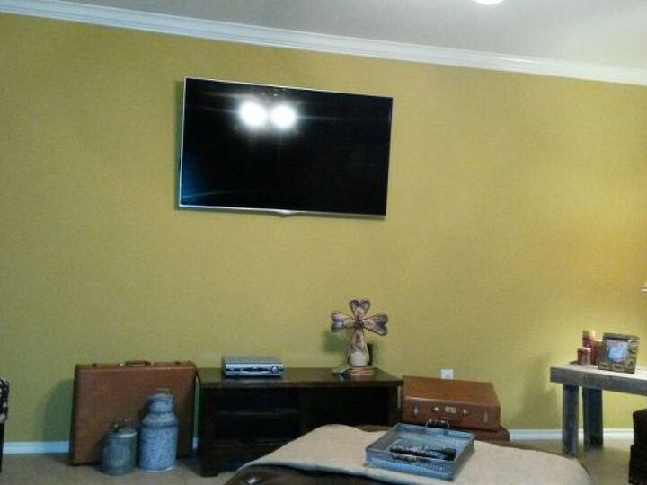 q help, entertainment rec rooms, living room ideas, shelving ideas, wall decor, Family room blank wall