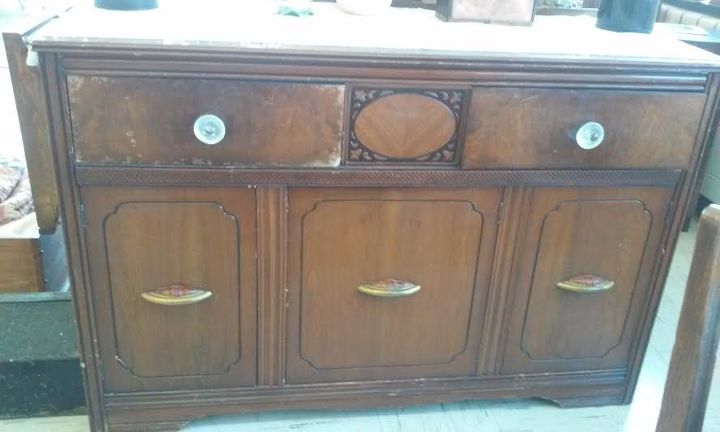 buffet piece becoming a kitchen island in progress, chalk paint, kitchen design, kitchen island, painted furniture, Nice details but was in rough shape