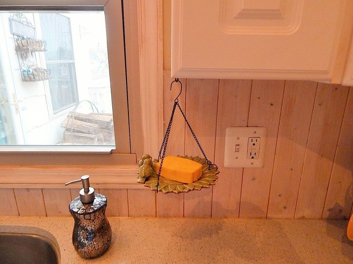 birdfeeder to kitchen sponge holder, kitchen design, repurposing upcycling
