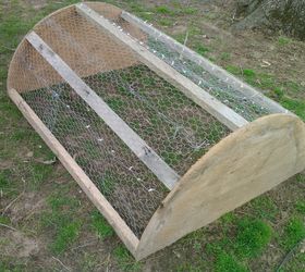 how to build a chicken tractor using free pallets