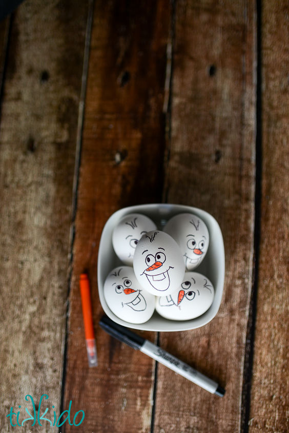 easy olaf frozen easter egg decorating craft, crafts, easter decorations, how to, seasonal holiday decor