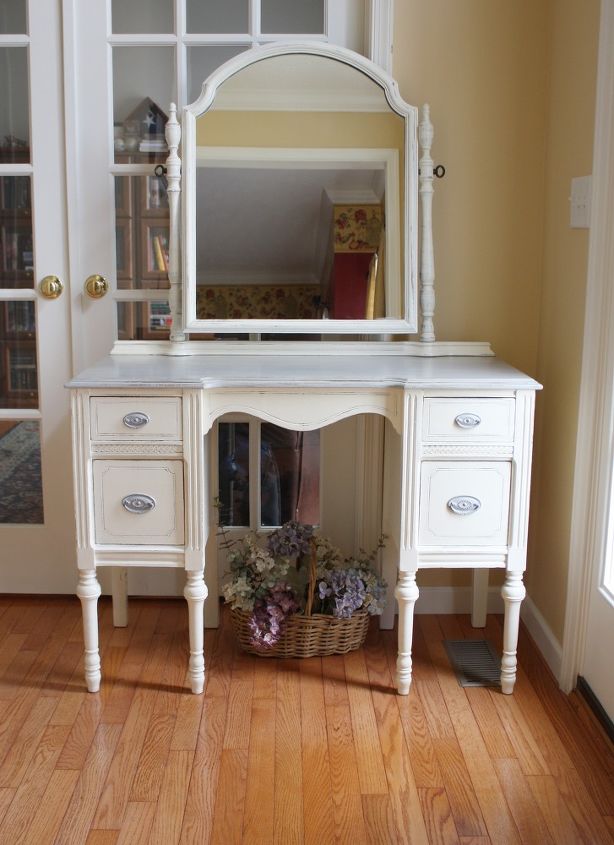 Upcycled Shabby Chic Vanity Hometalk The Special Vanity Chalk Paint Painted Furniture Repurposing Upcycling Shabby Chic