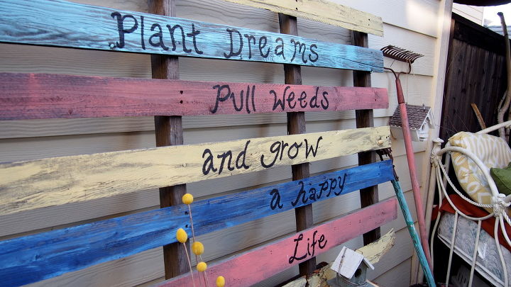 garden pallet art, crafts, gardening, outdoor living, pallet, repurposing upcycling