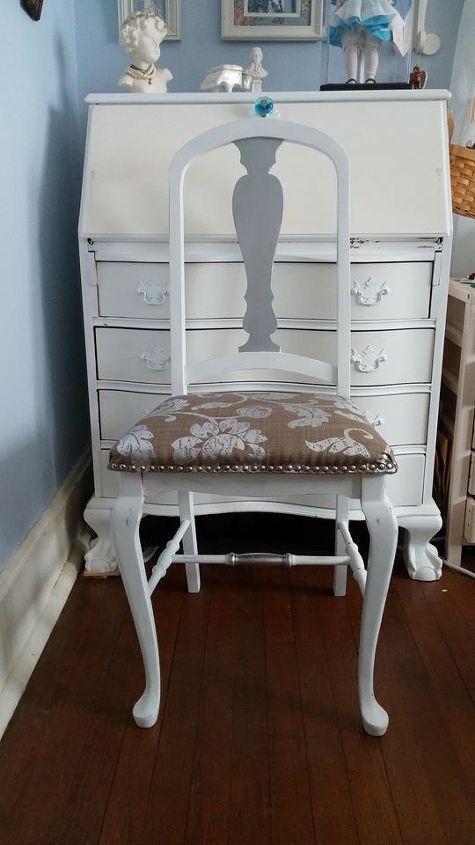 curbside cast out becomes a pretty little lady, chalk paint, painted furniture, repurposing upcycling