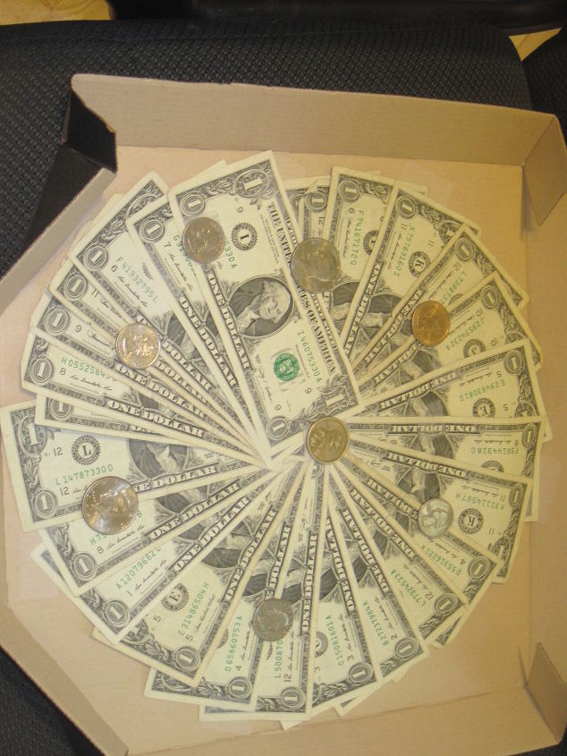 need a gift idea for a teenager how about a money pizza, crafts, repurposing upcycling