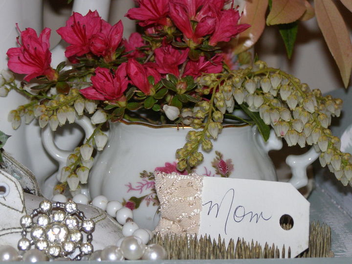 mother s day brunch centrepiece, crafts, dining room ideas, flowers, repurposing upcycling, seasonal holiday decor