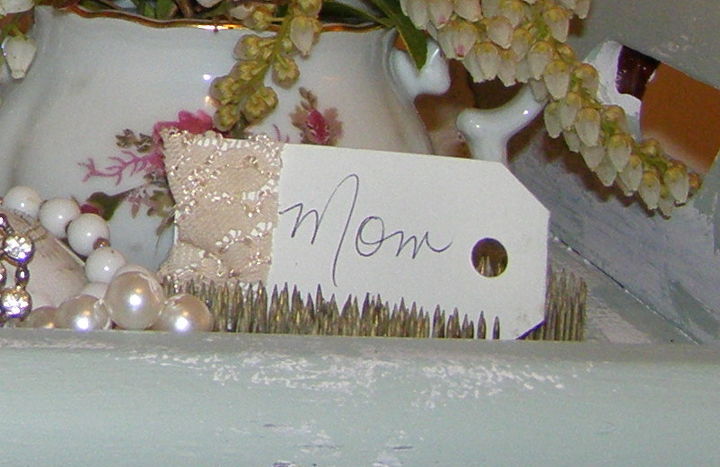 mother s day brunch centrepiece, crafts, dining room ideas, flowers, repurposing upcycling, seasonal holiday decor