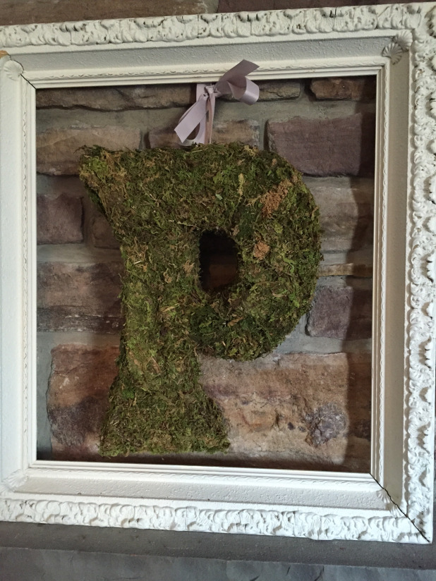 diy moss covered monogram, crafts, how to, repurposing upcycling