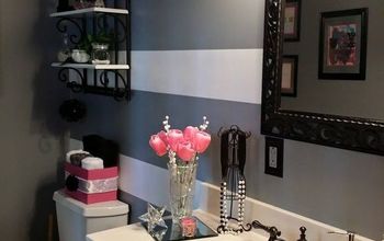 Painted Stripes in My Bathroom Makeover!
