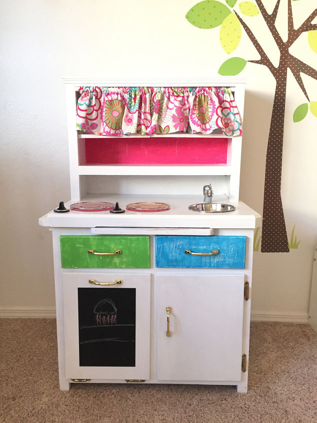 play kitchen makeover, chalkboard paint, crafts, entertainment rec rooms, painted furniture