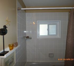 bathroom window privacy