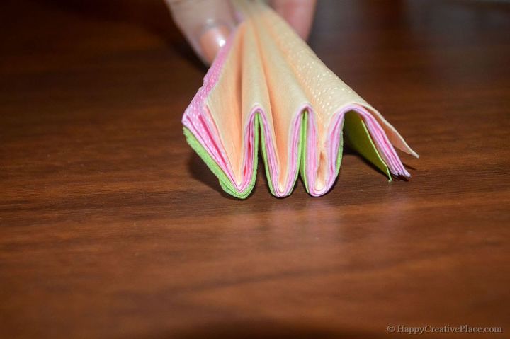 como fazer flores de papel
