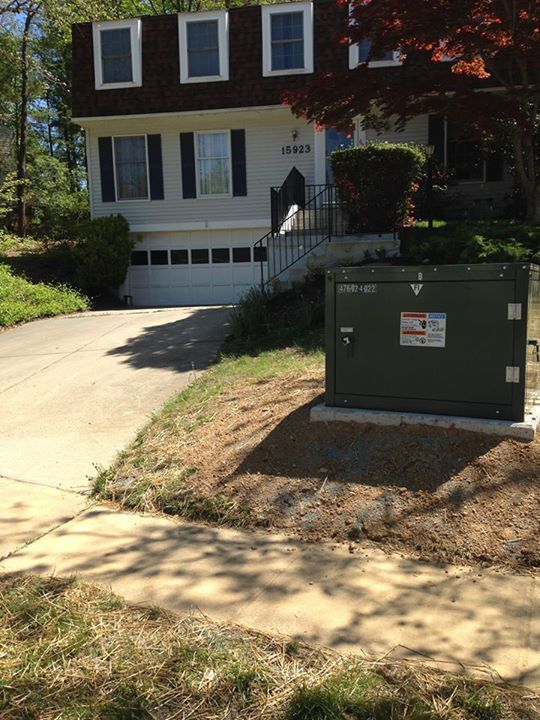 electric box in front yard, Electric box in front yard