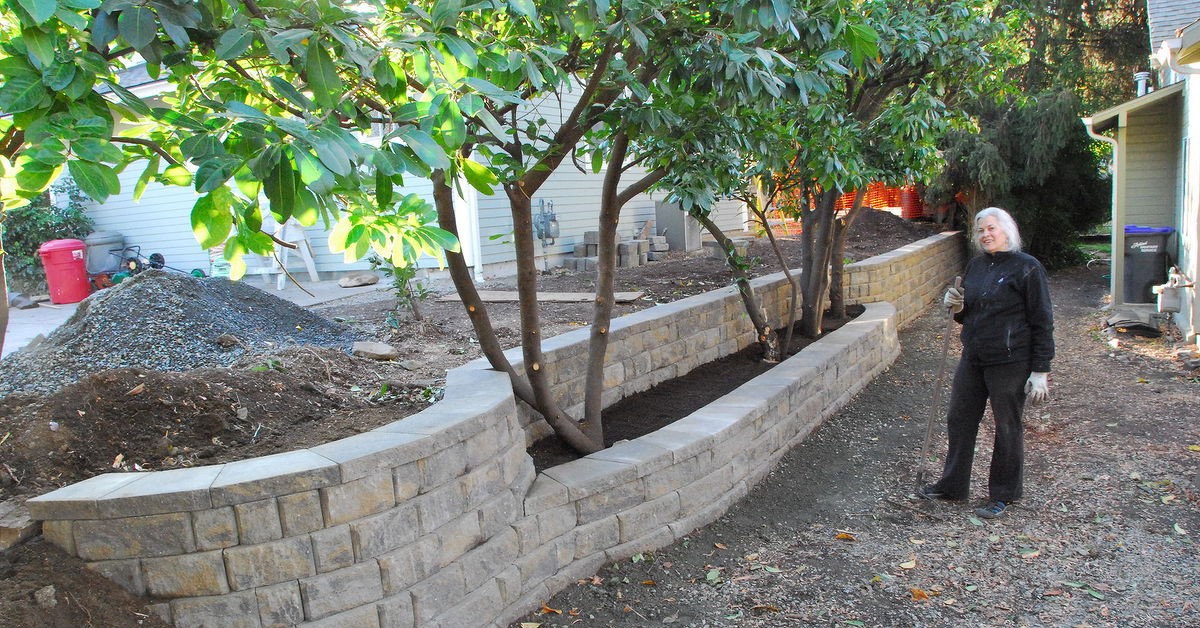 Retaining Wall on Property Line | Hometalk