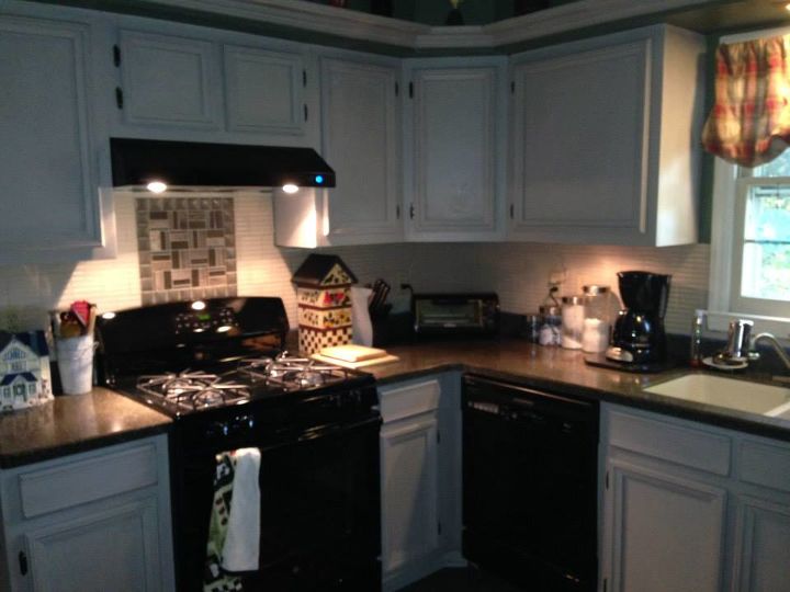 redone kitchen painted cabinets new stove new backsplash, kitchen backsplash, kitchen cabinets, kitchen design