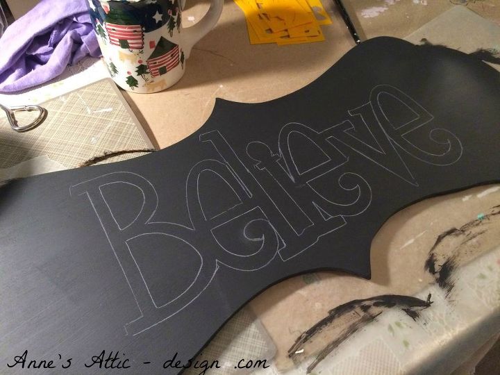 pallet signs making and stenciling, chalkboard paint, crafts, kitchen design, pallet, repurposing upcycling