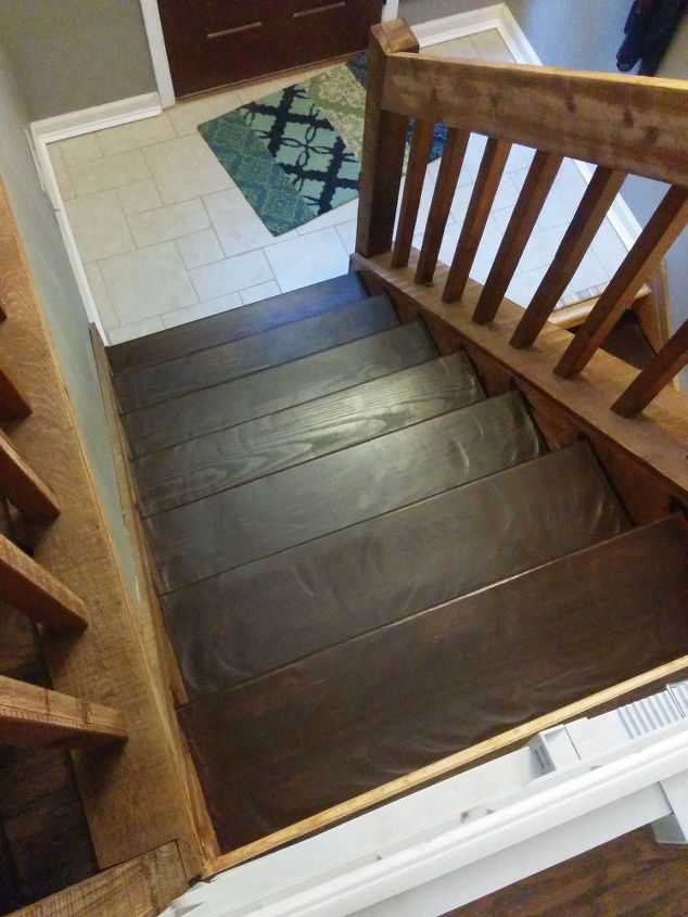 escadaria split foyer recebe uma reforma