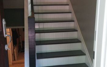 Split Foyer Staircase Gets a Makeover