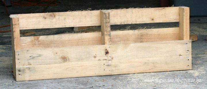 upcycled pallet hanging planter box, container gardening, gardening, how to, pallet, repurposing upcycling, woodworking projects
