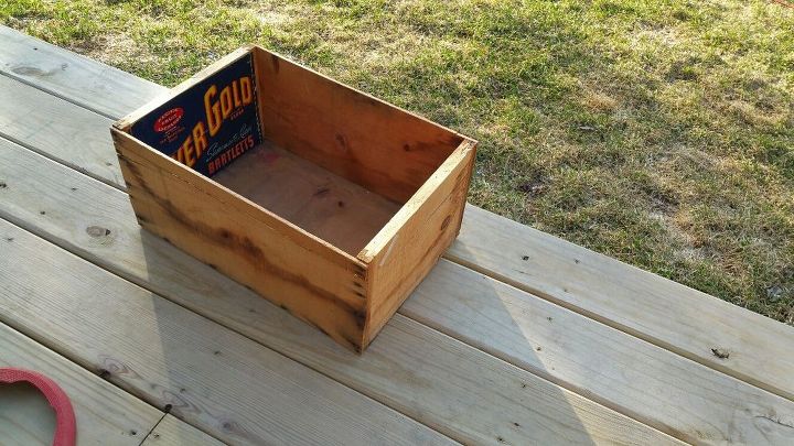 repurposed crate to book storage sambox, crafts, repurposing upcycling