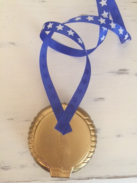 inexpensive and easy diy medal, crafts, how to, repurposing upcycling