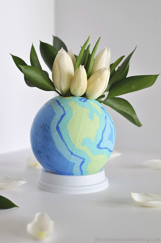 diy globe flower vase, crafts, flowers, how to, repurposing upcycling