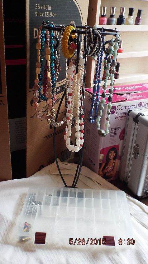 q jewelry hanger display, crafts, how to, organizing