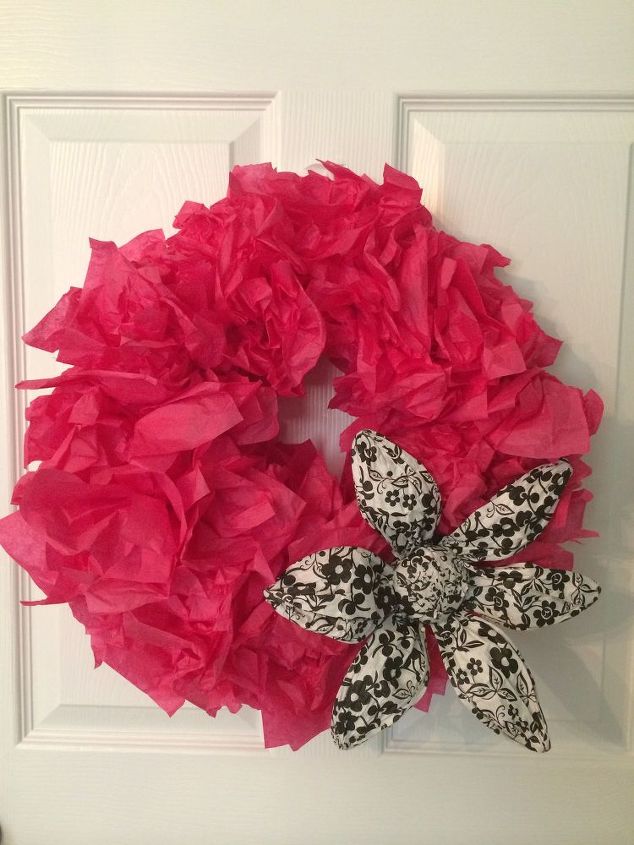 easy diy tissue paper wreath, crafts, how to, wreaths