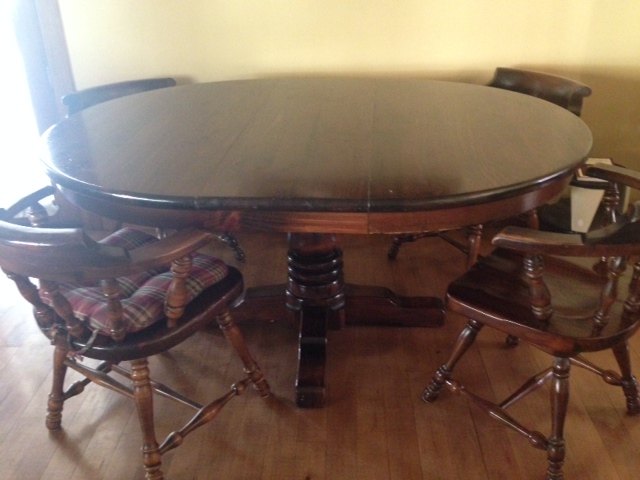 refinished pedestal table, painted furniture