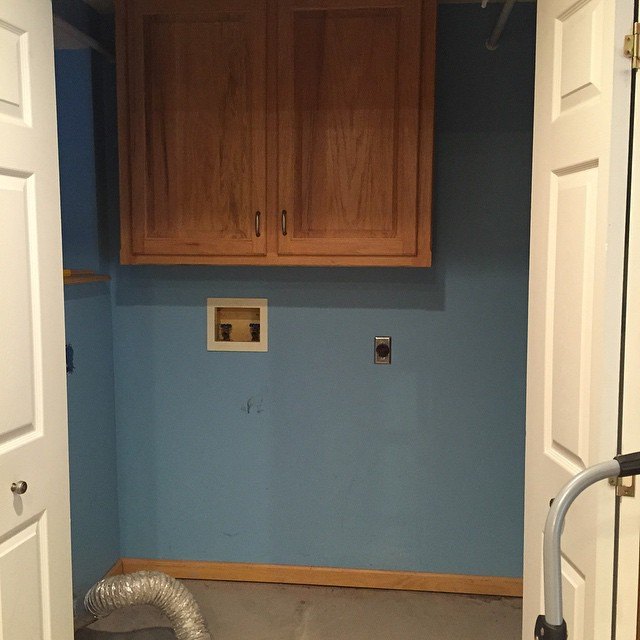 how to make your laundry closet feel like a laundry room, how to, laundry rooms, painting