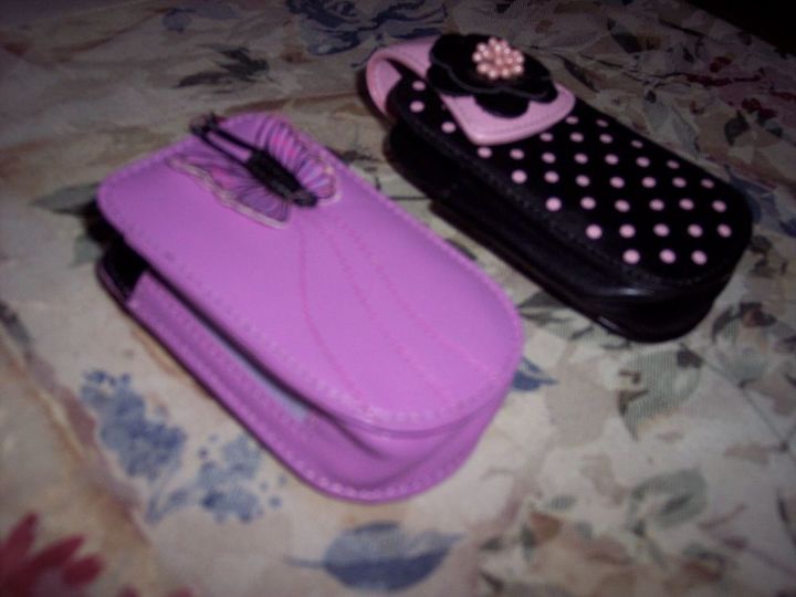 q ideas for craft using old cellphone holders, crafts, repurposing upcycling