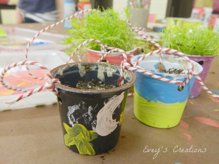 tutorial de mini jardin reciclado de k cups reuseit kidsideas