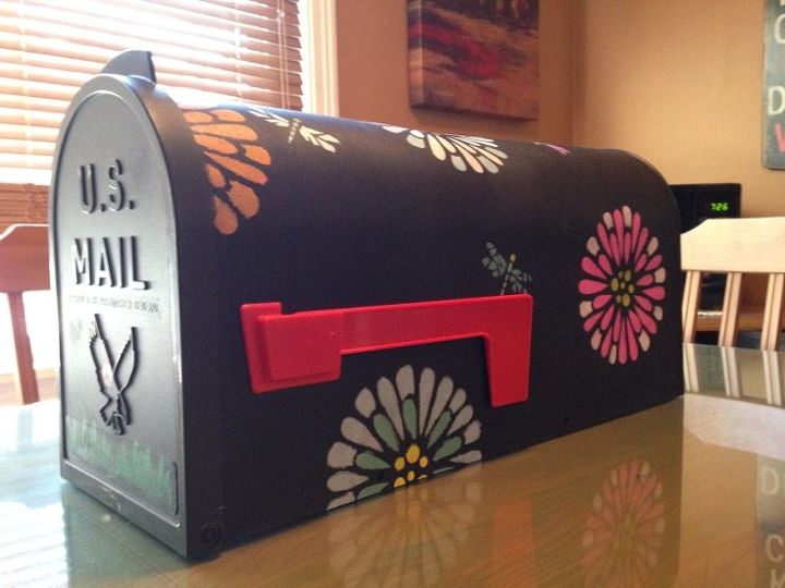repurposed mailbox to garden tool caddy, gardening, repurposing upcycling, tools