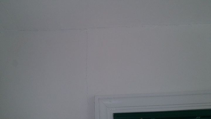 q cracks in the wall, home maintenance repairs