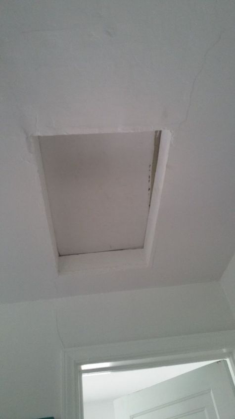q cracks in the wall, home maintenance repairs, Cracks by the attic opening