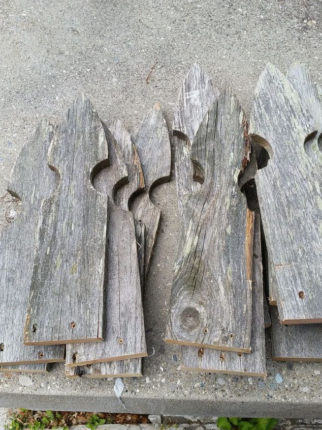Scrap Pickets Make A Great Coat Rack Hometalk Best Picket Fence Coat Rack Scrap Pickets Make A Great Coat Rack Hometalk Best Picket Fence Coat Rack