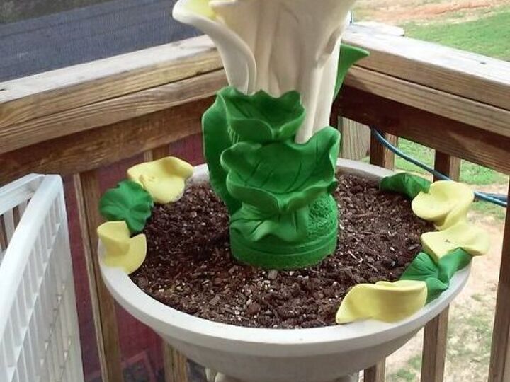 q ideas for plants for a fountain planter, container gardening, gardening, ponds water features, repurposing upcycling