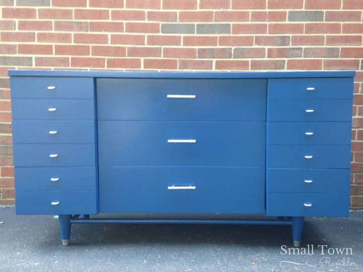 refinished dresser set, painted furniture
