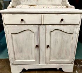 A Beautiful Potting Bench From an Old Hutch