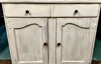A Beautiful Potting Bench From an Old Hutch